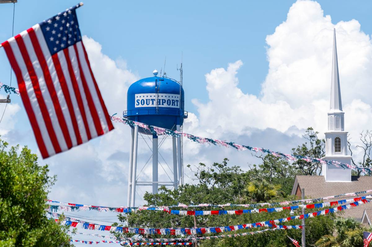 4th of July Oak Island and Southport Better Beach Rentals