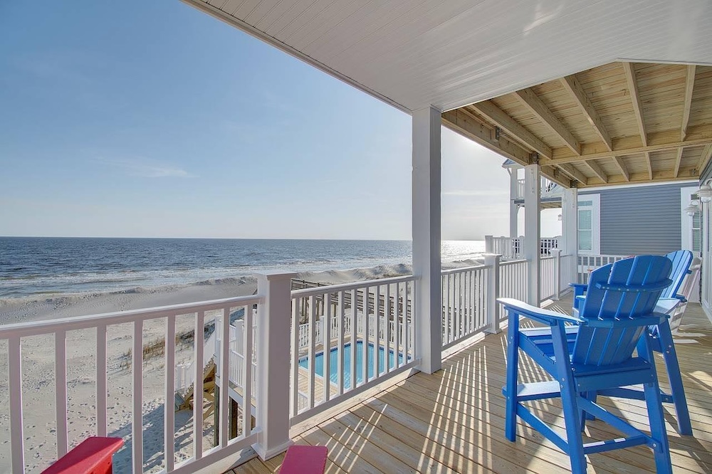 ocean view from deck of Suite Dreams