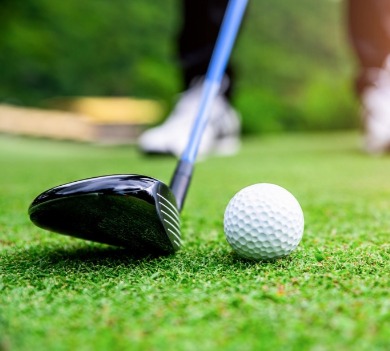 golf club and ball | Better Beach Rentals